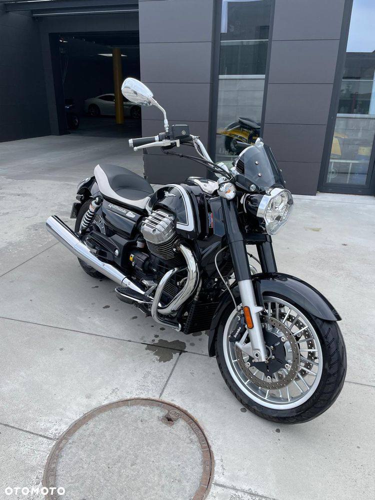 Moto Guzzi California - 1