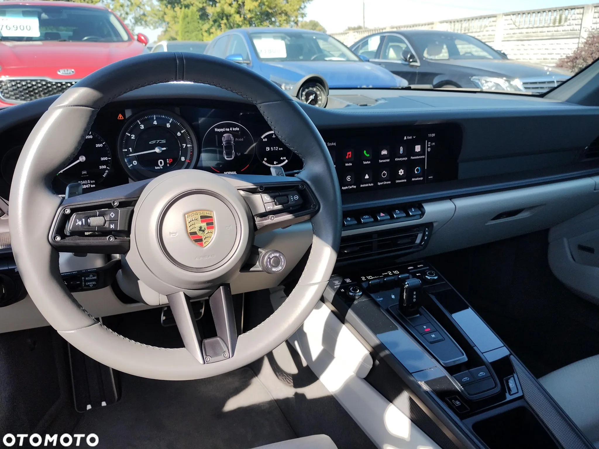 Porsche 911 Targa 4 GTS - 17