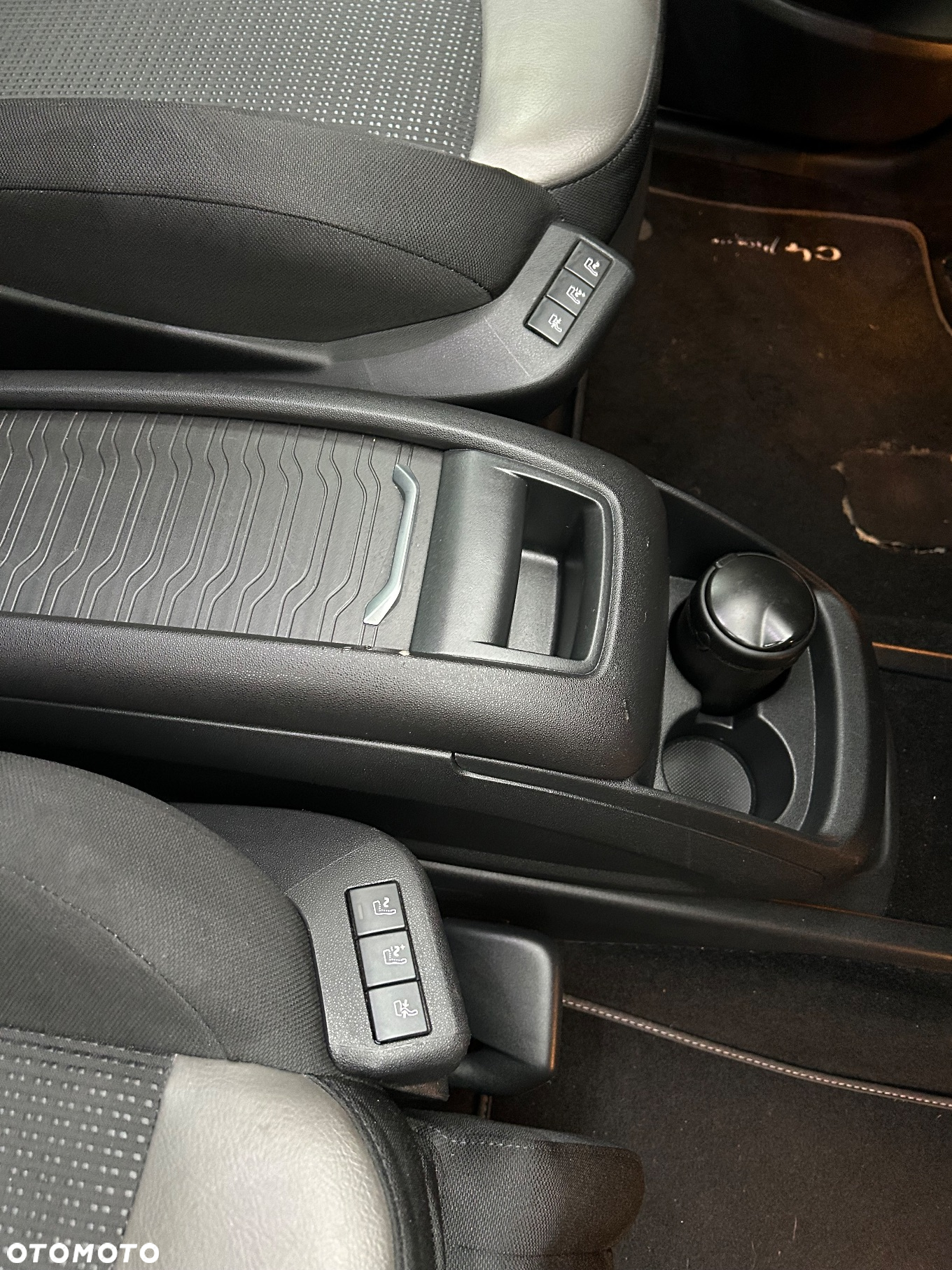 Citroën C4 Picasso e-HDi 115 ETG6 Exclusive - 13