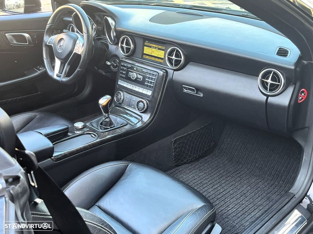 Mercedes-Benz SLK 200 BlueEFFICIENCY Roadster pur - 18