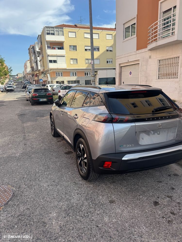 Peugeot e-2008 Allure Pack - 1