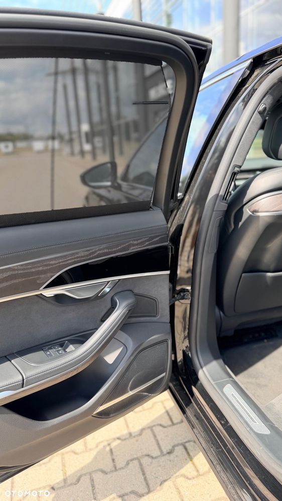 Audi A8 L 55 TFSI mHEV Quattro Tiptr - 25