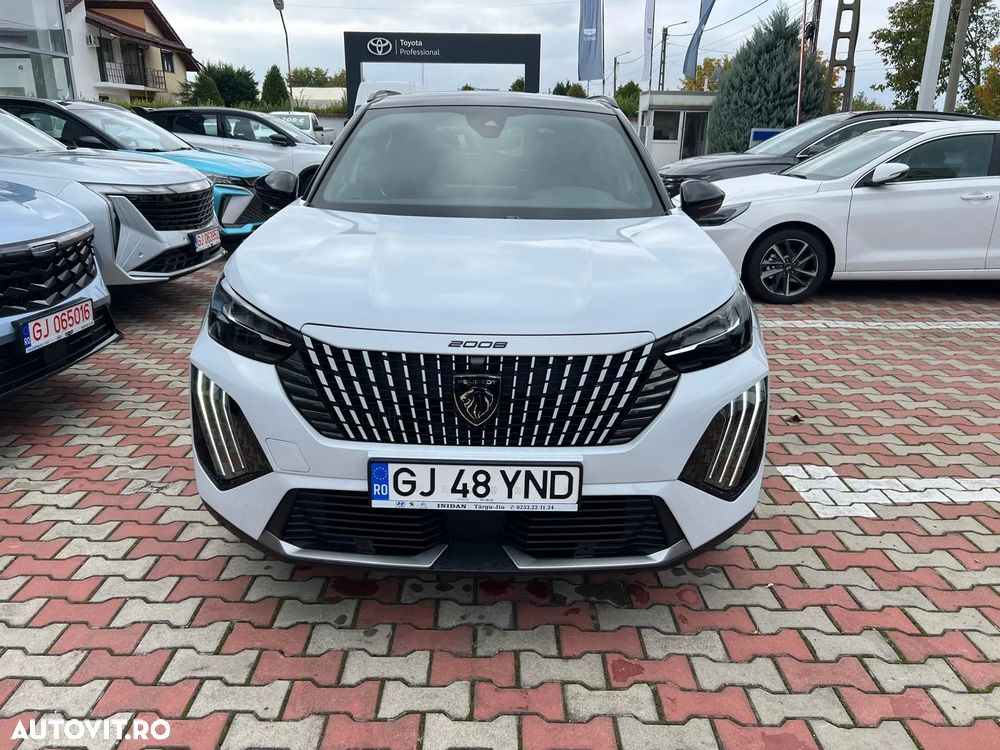 Peugeot 2008 Hybrid 136 e-DSC GT - 5