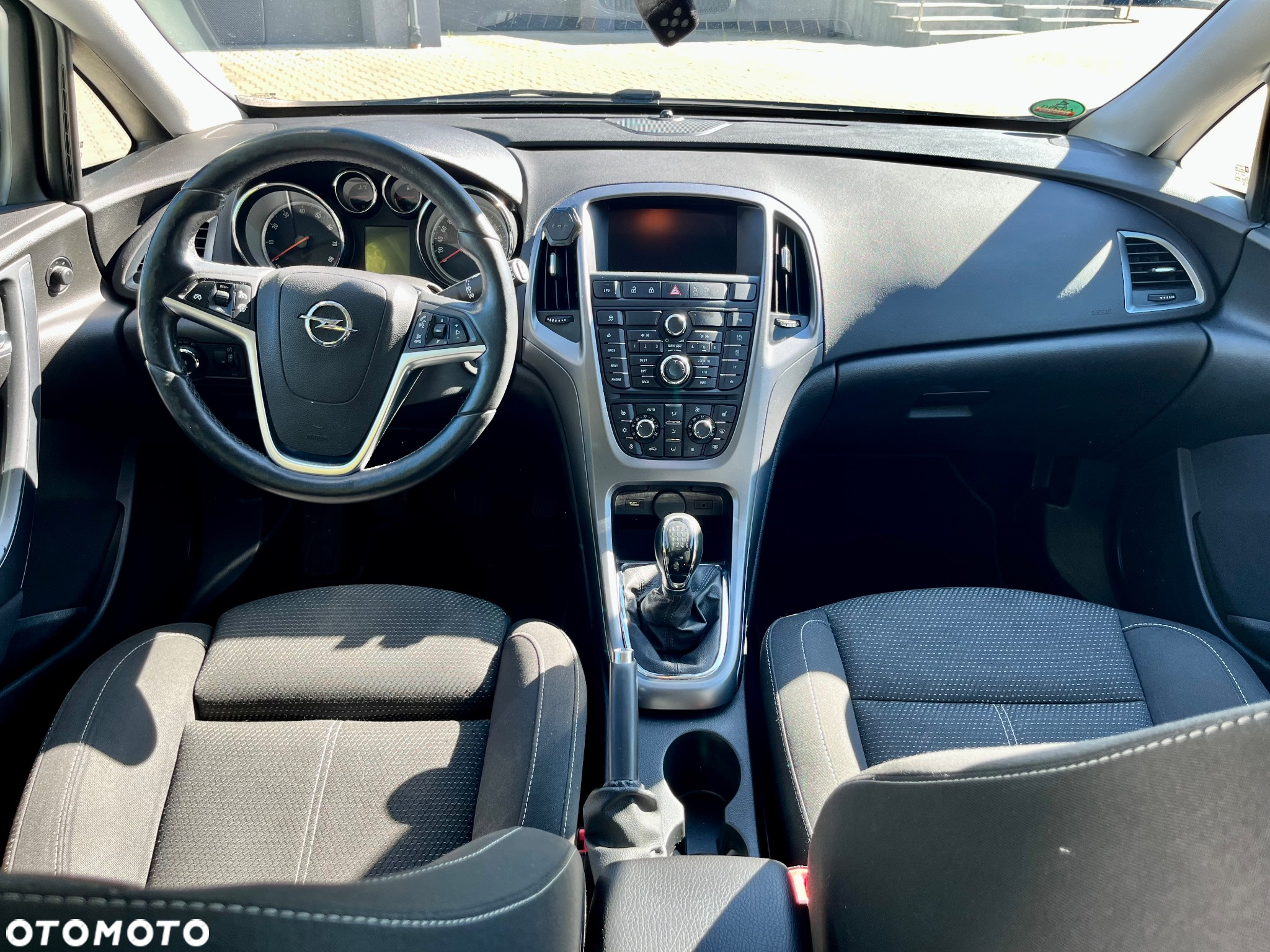 Opel Astra IV 1.4 T Sport - 19