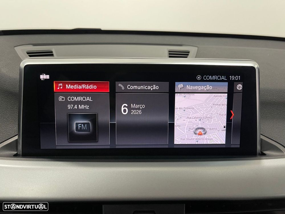 BMW X1 25 e xDrive - 39