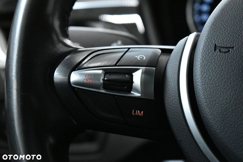 BMW X2 - 15