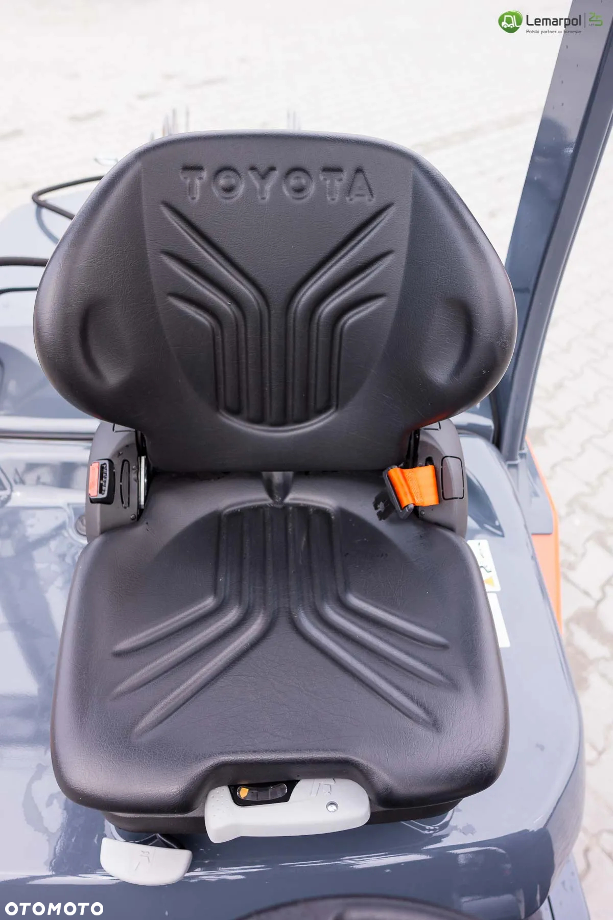 Toyota 02-8FGF30 - 7