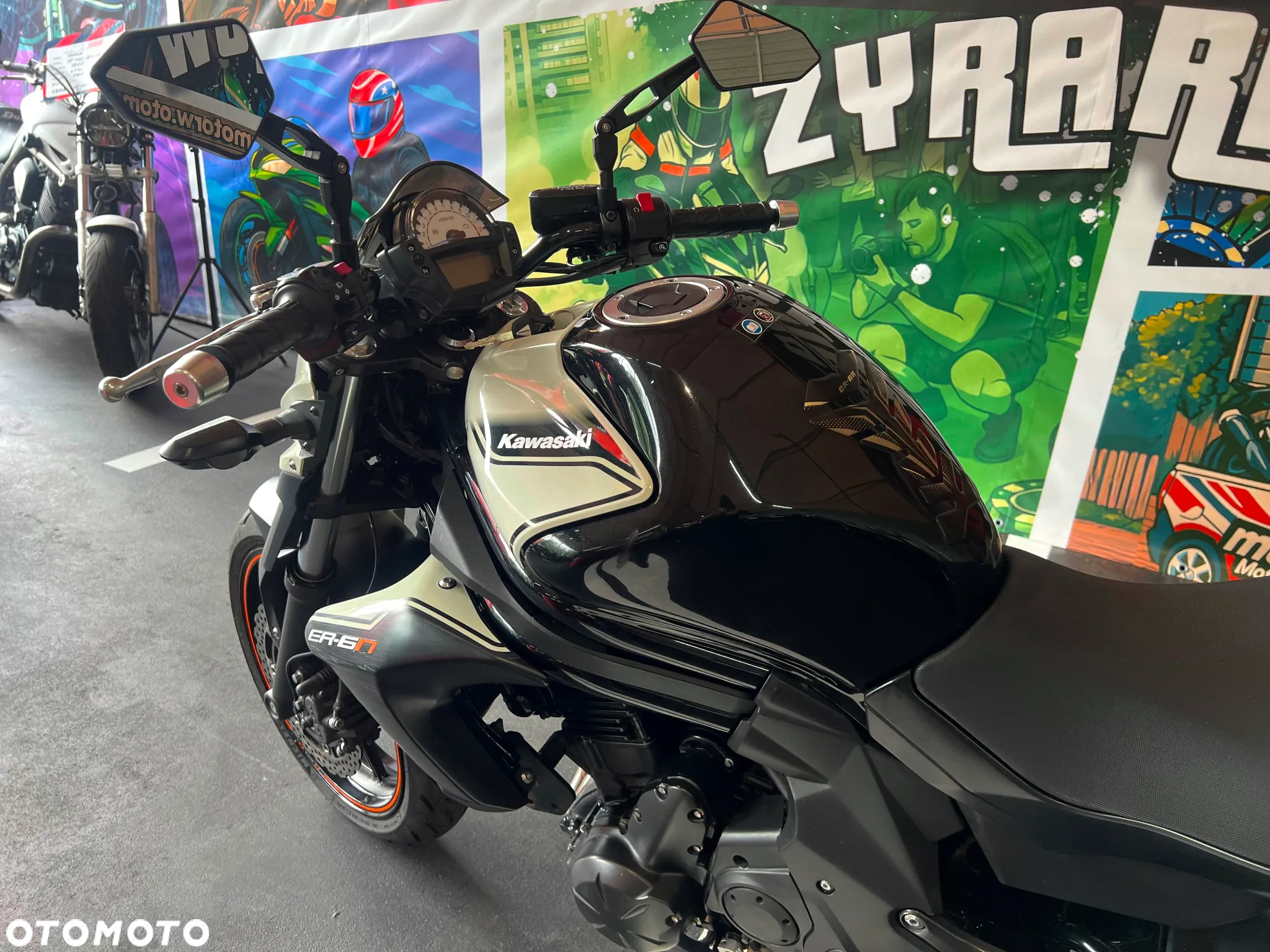 Kawasaki ER - 19