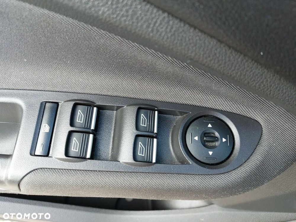 Ford C-MAX - 21