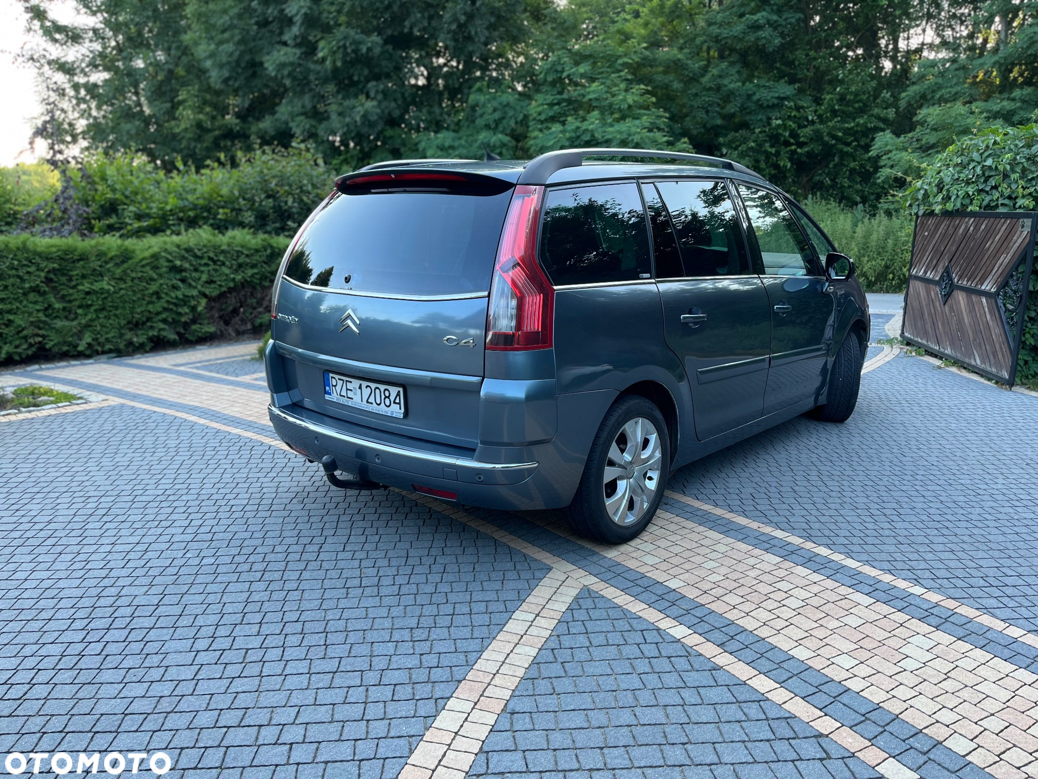 Citroën C4 Grand Picasso 2.0 HDi Exclusive MCP - 4