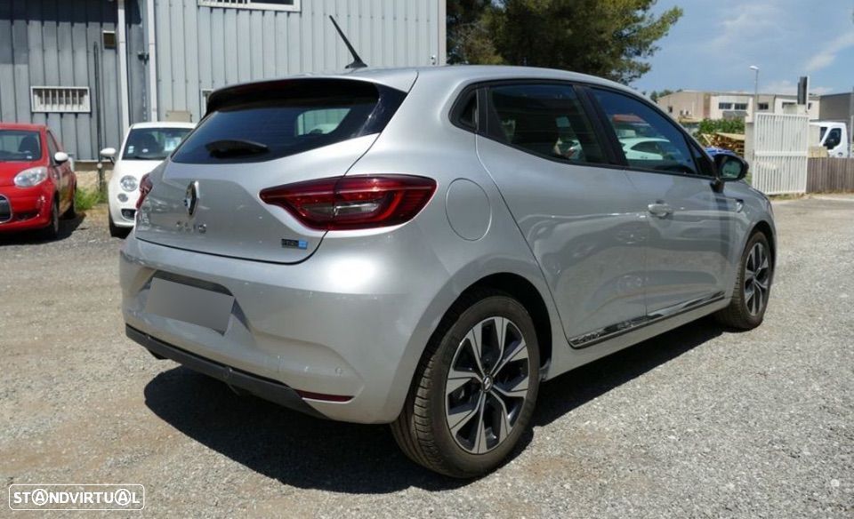 Renault Clio 1.6 E-Tech Full Hybrid RS Line - 5