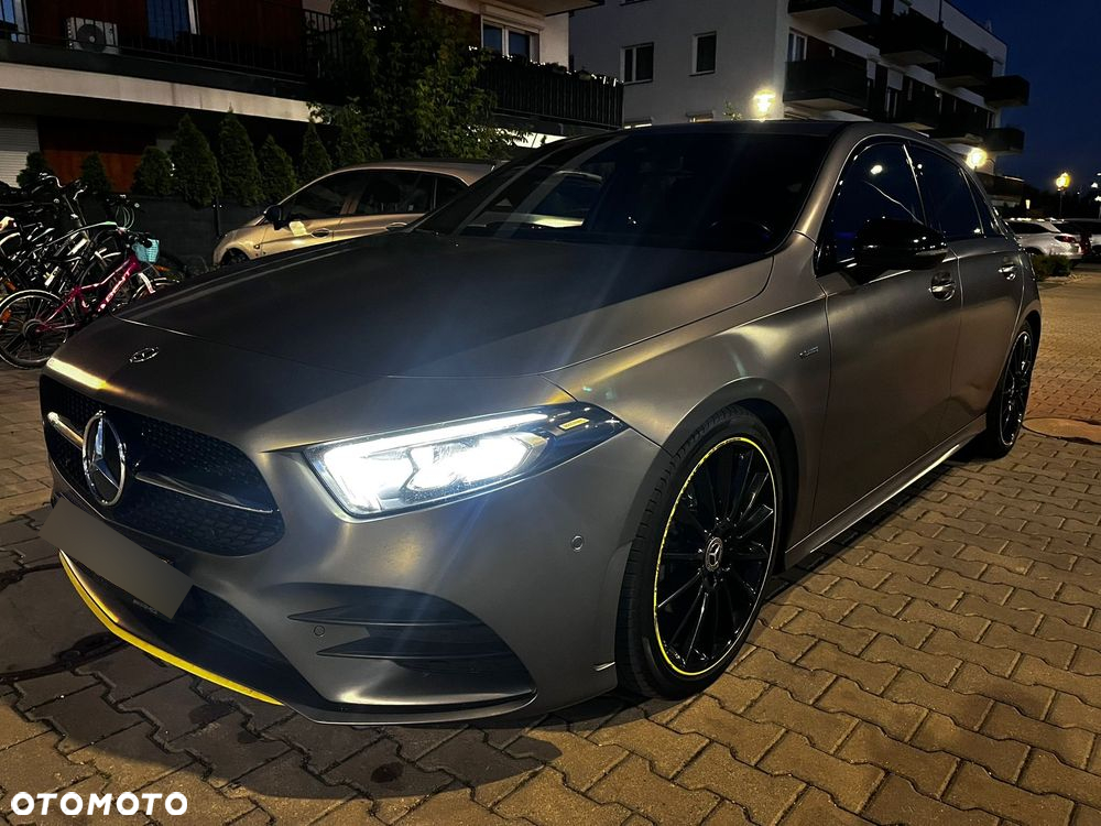 Mercedes-Benz Klasa A 200 d Edycja specjalna 8G-DCT - 8
