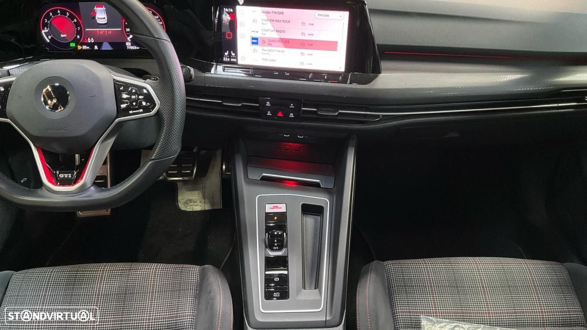 VW Golf 2.0 TSI OPF DSG GTI - 9