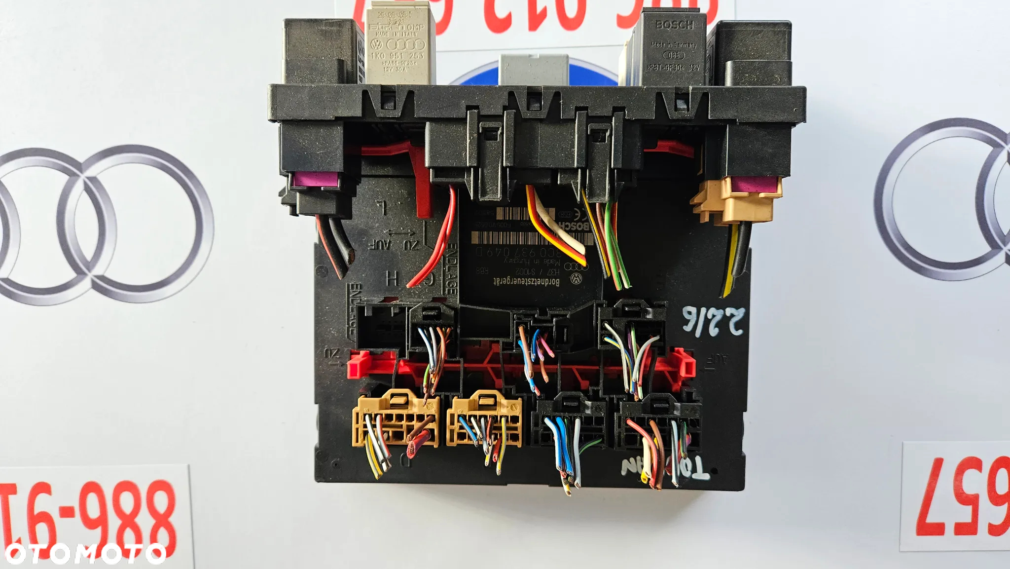VW Touran I 1T Moduł bordnetz Sterownik komfortu BCM 3C0937049D - 2