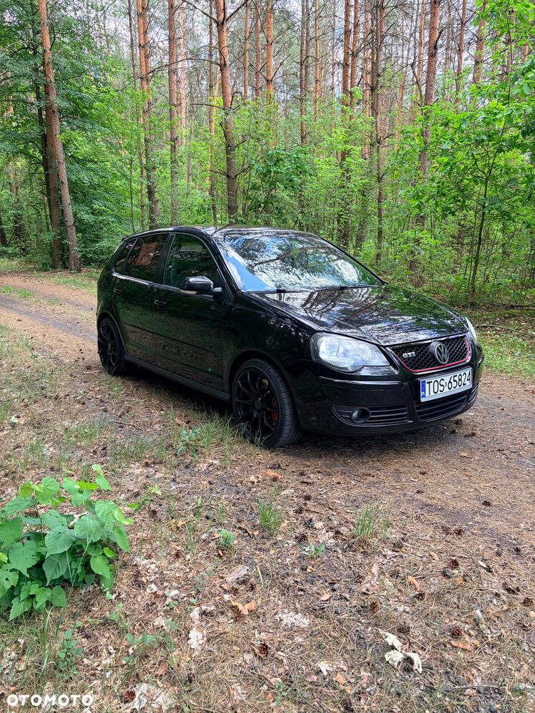 Volkswagen Polo 1.8T GTI - 2
