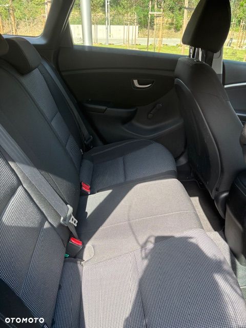 Hyundai i30 1.6 CRDi Classic - 18