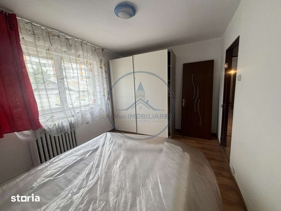 Apartament 3 camere renovat – 70 mp utili – Etaj 1 — fotografia 3