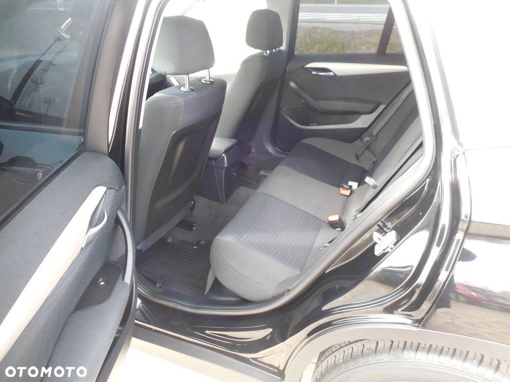 BMW X1 - 13