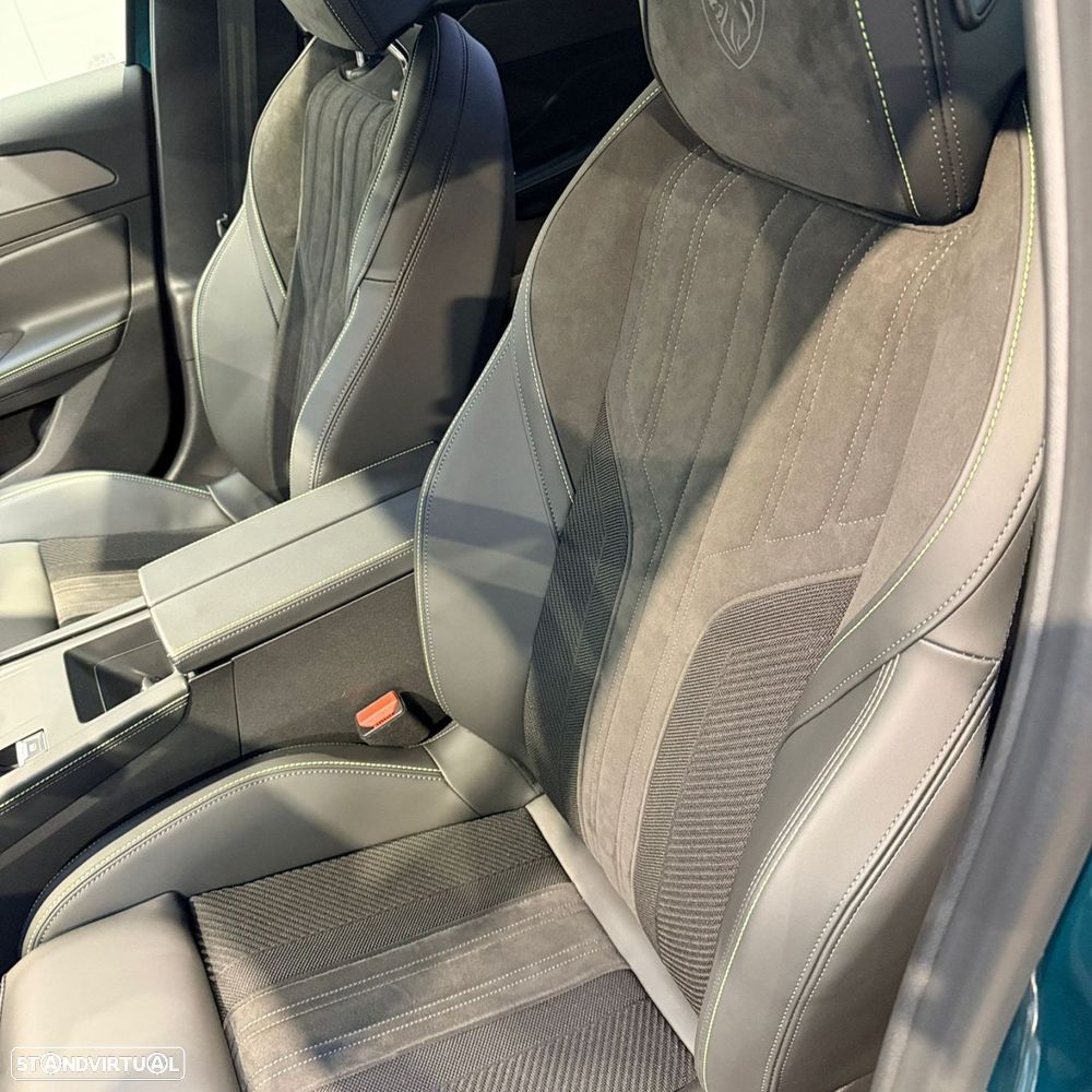 Peugeot e-308 58 kWh GT - 10