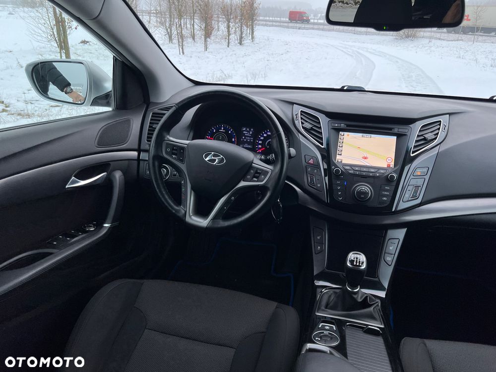 Hyundai i40 1.7 CRDi Comfort - 25