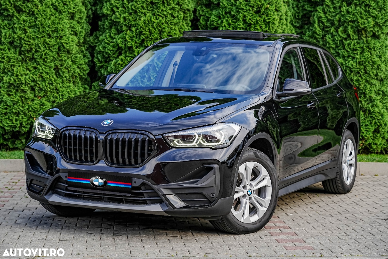 BMW X1 xDrive25e Sport Line - 2