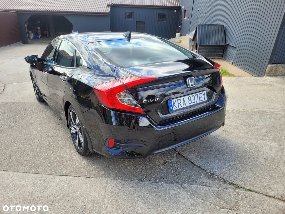 Honda Civic 1.5 T Elegance - 10