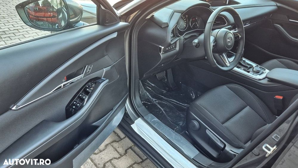 Mazda CX-30 - 10