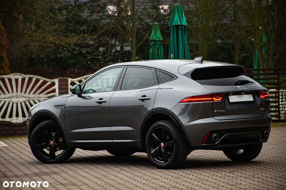 Jaguar E-Pace - 6