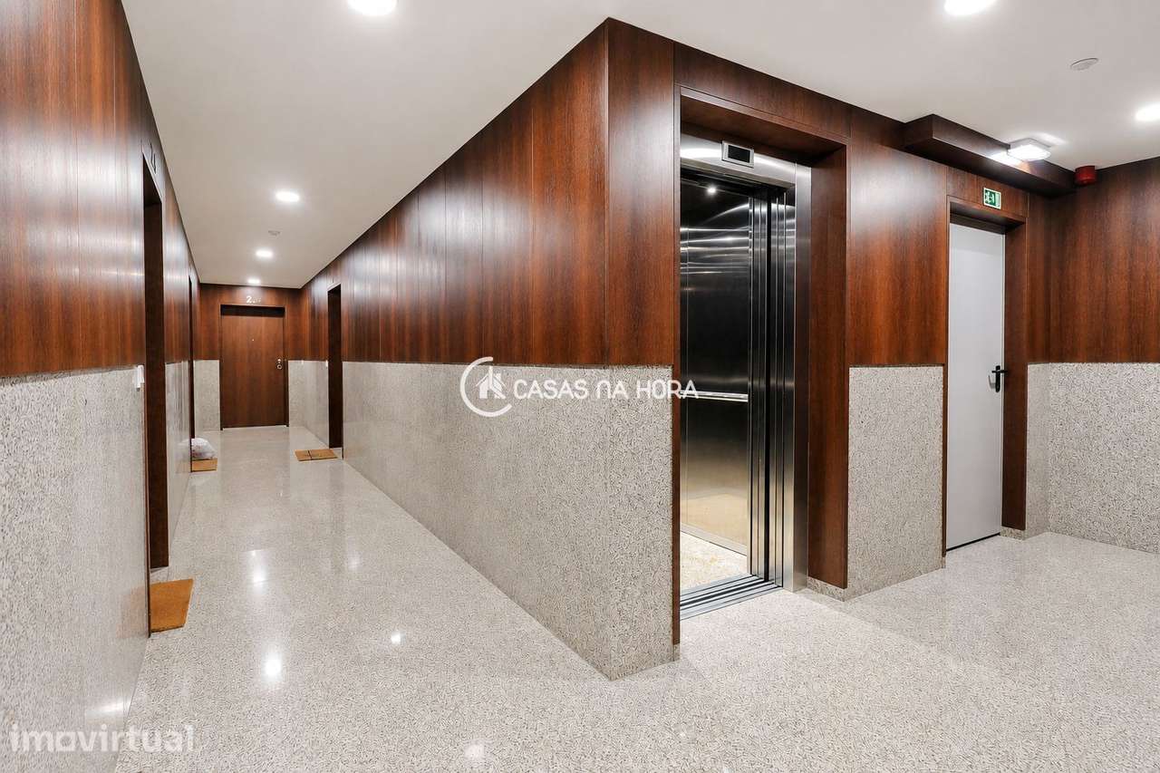 T0 com varanda | Hospital São João - Grande imagem: 4/13