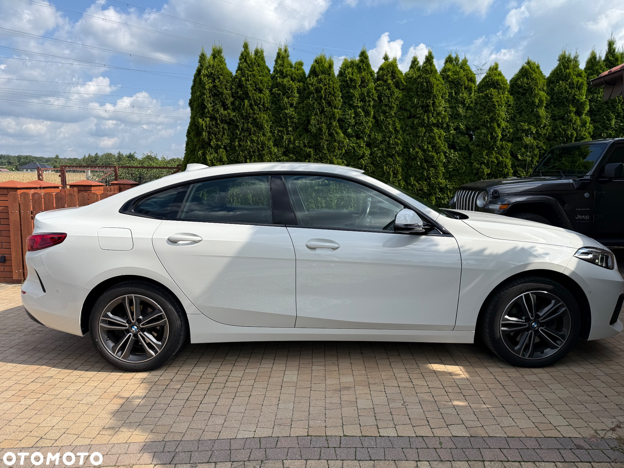 BMW Seria 2 218d Sport Line sport - 6