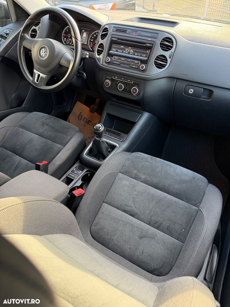 Volkswagen Tiguan 2.0 TDI 4Motion BMT Sport & Style - 16