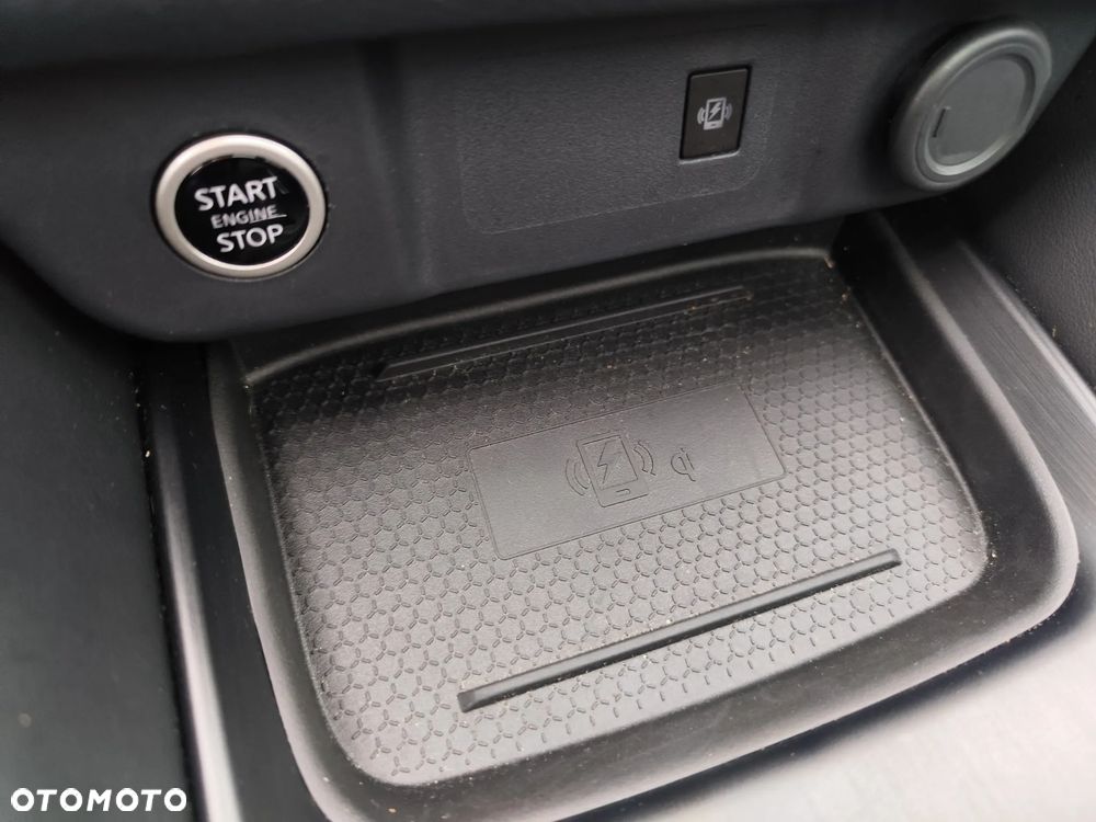 Nissan Qashqai 1.3 DIG-T MHEV N-Connecta Xtronic - 21