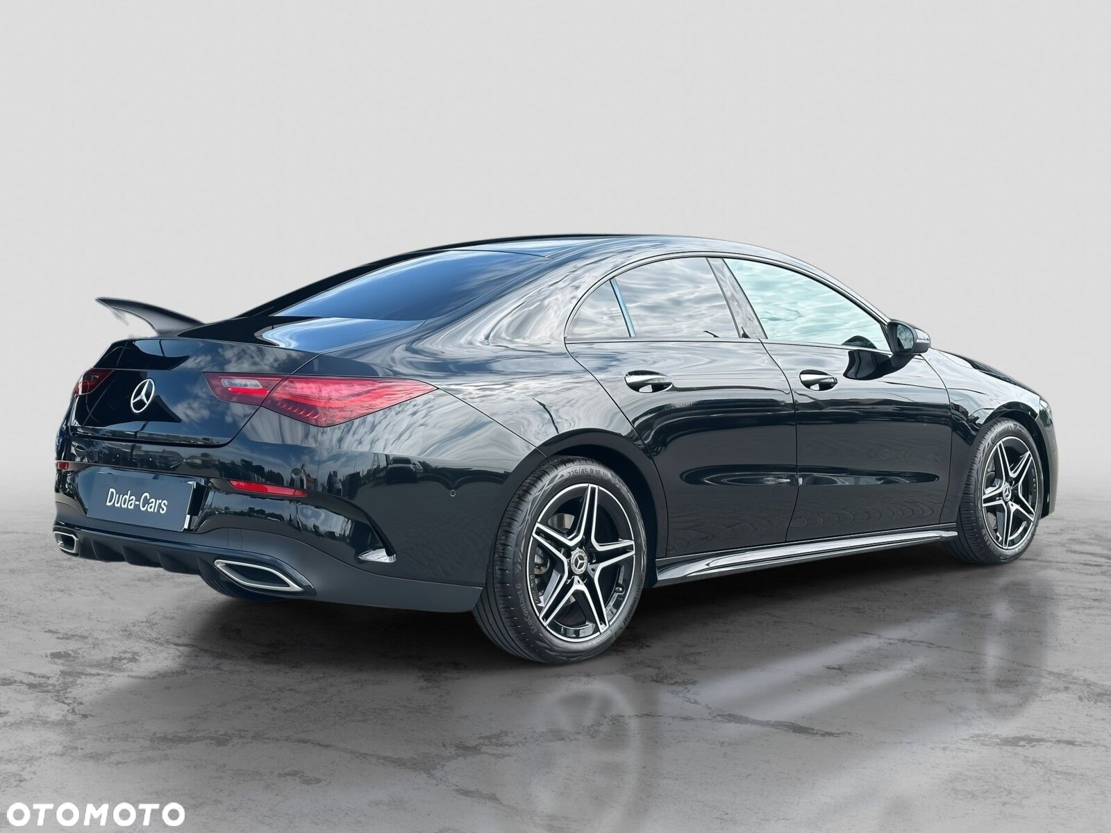 Mercedes-Benz CLA - 5