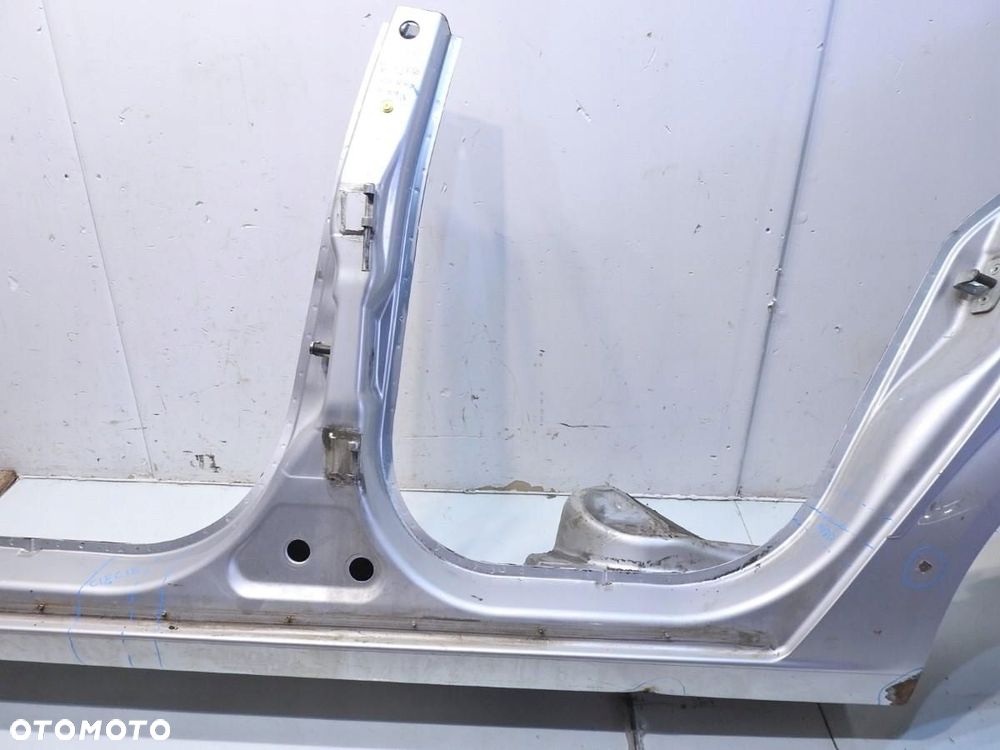 PRÓG SŁUPEK LEWY TYŁ Z157 OPEL ASTRA III H HB - 10