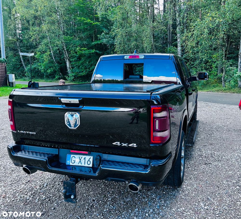 RAM 1500 5.7 Crew Cab Longbed Laramie Black - 30