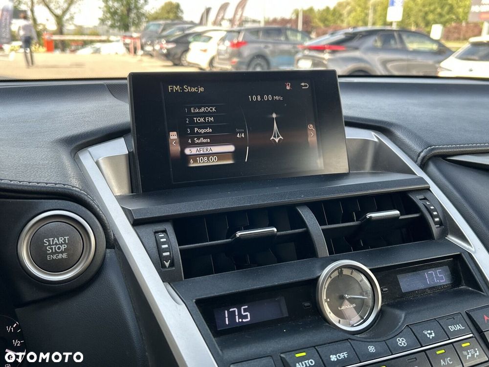 Lexus NX 200t Comfort AWD - 18