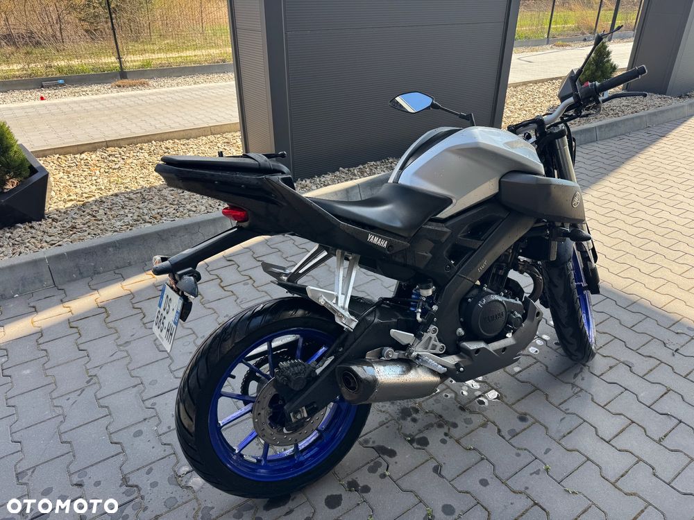 Yamaha MT - 11