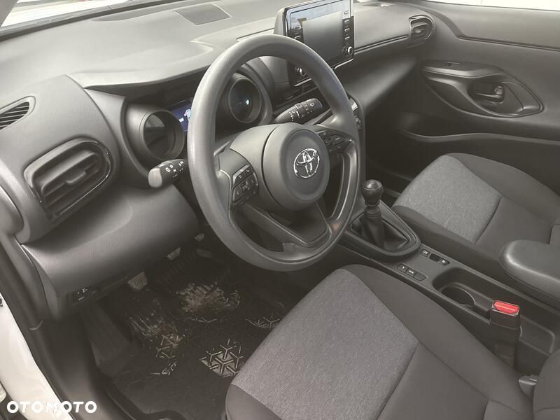 Toyota Yaris Cross 1.5 Active - 10