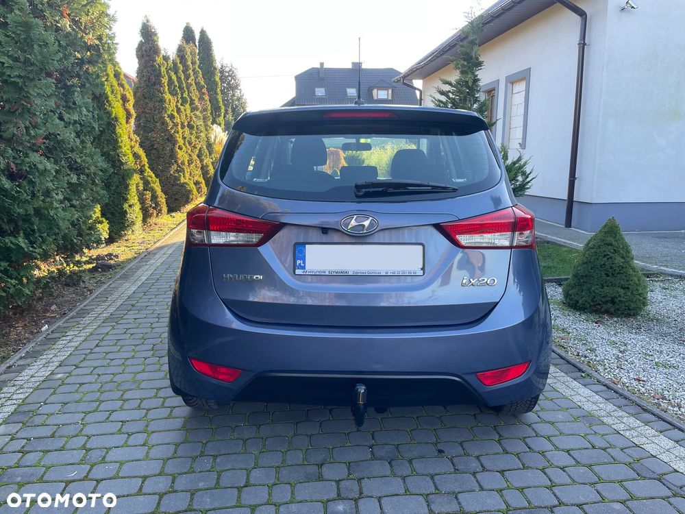 Hyundai ix20 1.4 Premium blue - 22