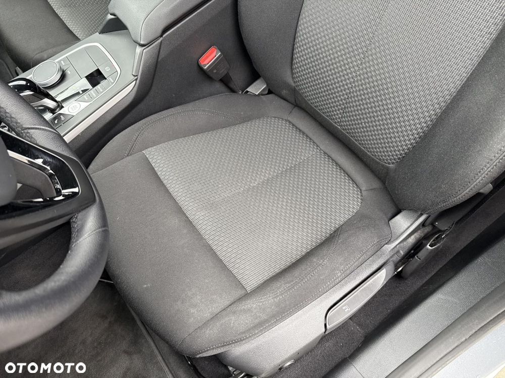 BMW Seria 1 - 13