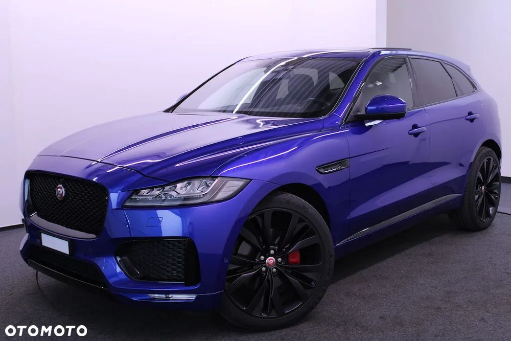 Jaguar F-Pace - 1