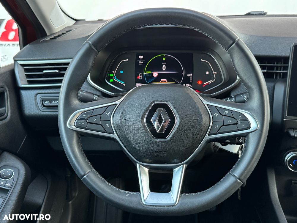 Renault Clio - 21