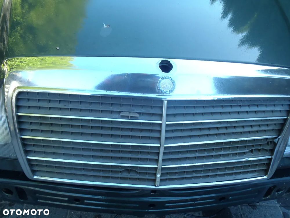 kabina buda karoseria drzwi maska dach błotniki silnik skrzynia tapicerka koła szyba mercedes benz w124 w 124 124 3,0 d - 11