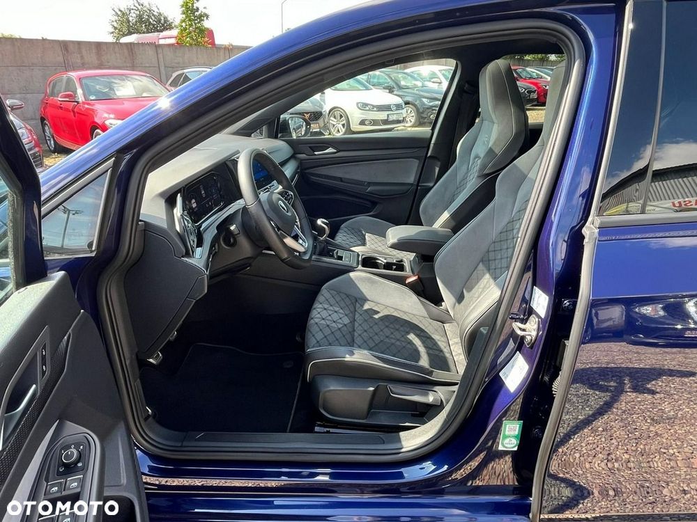 Volkswagen Golf 1.5 TSI EVO Life - 25