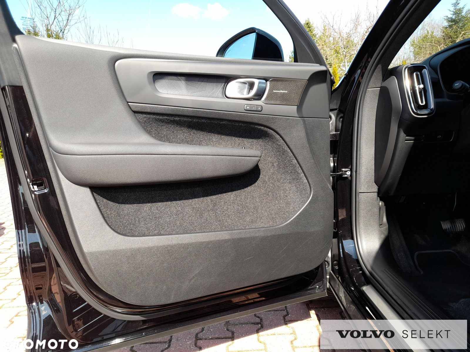 Volvo C40 - 11