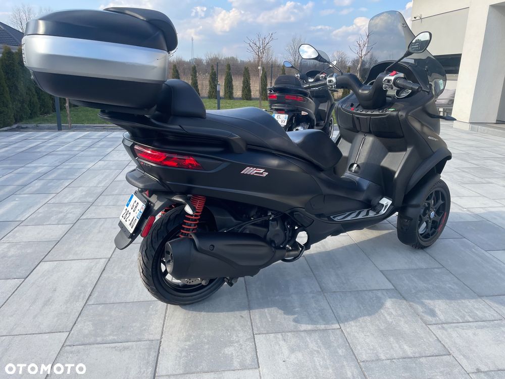 Piaggio MP-3 - 11