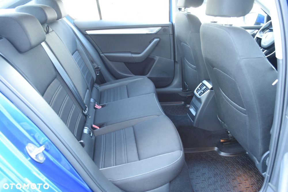 Skoda Octavia 1.4 TSI Ambition - 30