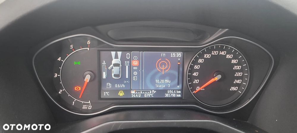 Ford Mondeo 2.0 TDCi Ambiente - 3