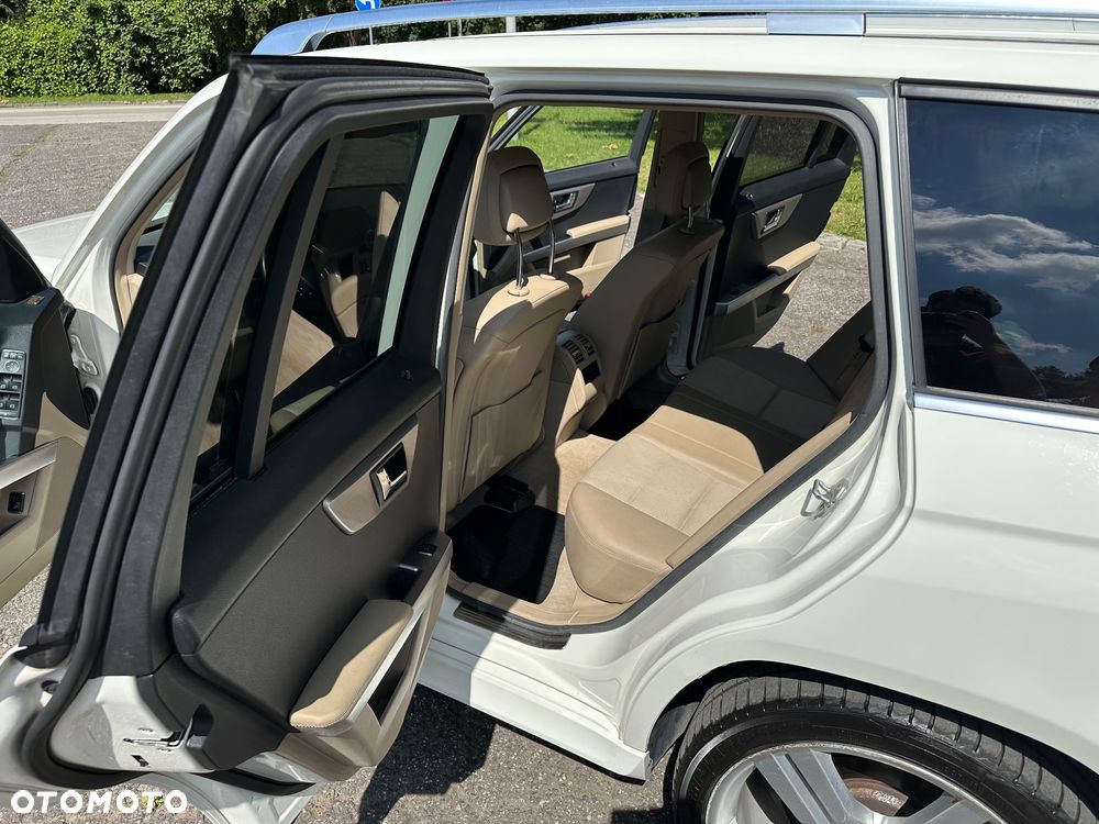 Mercedes-Benz GLK - 21