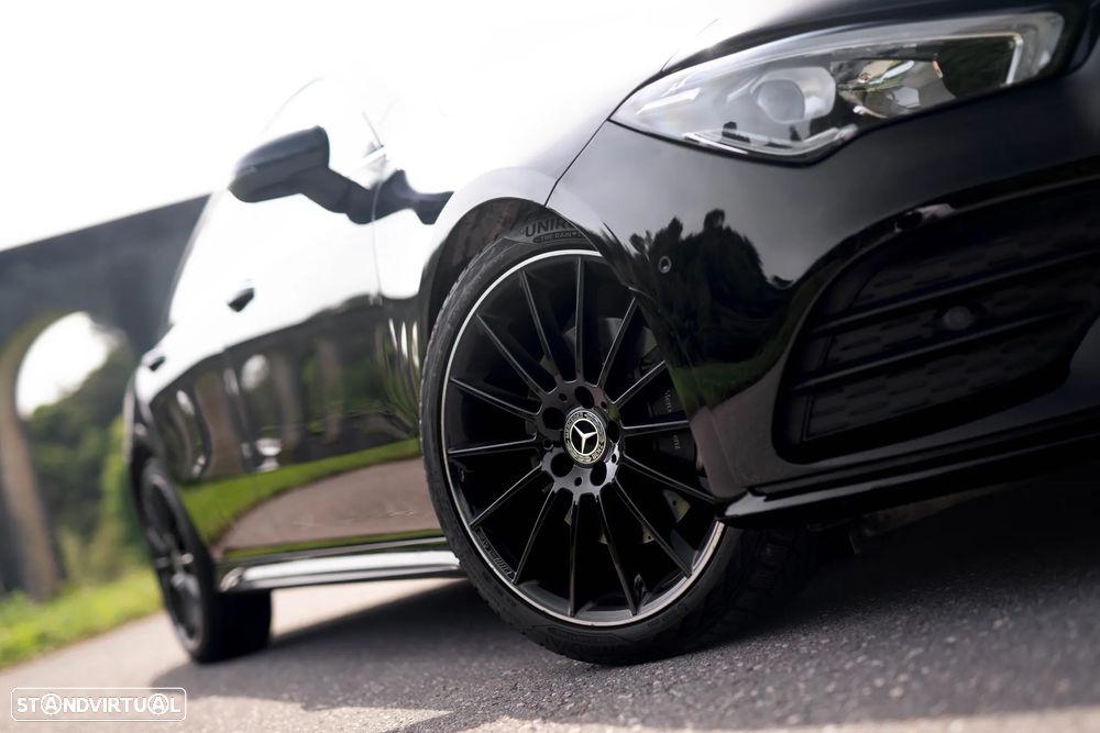 Mercedes-Benz CLA 200 d Shooting Brake AMG Line Aut. - 14